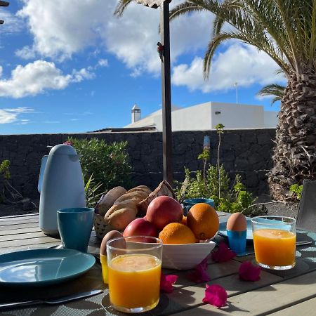 Villa Tropicana Playa Blanca  Buitenkant foto