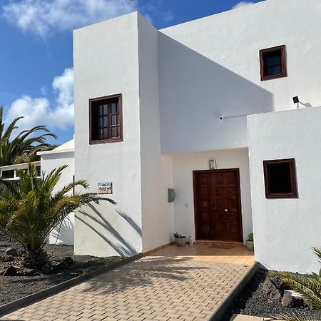 Villa Tropicana Playa Blanca  Buitenkant foto